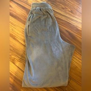 Skims velour grey sweatpants